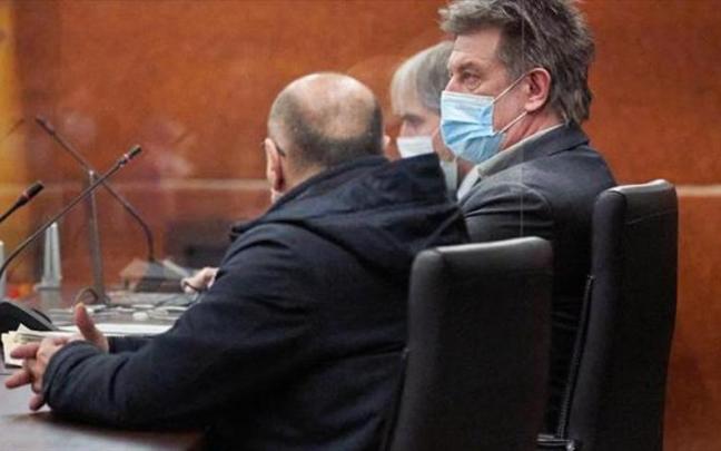 El acusado durante el juicio en el que fue condenado a 47 a&ntilde;os de prisi&oacute;n.