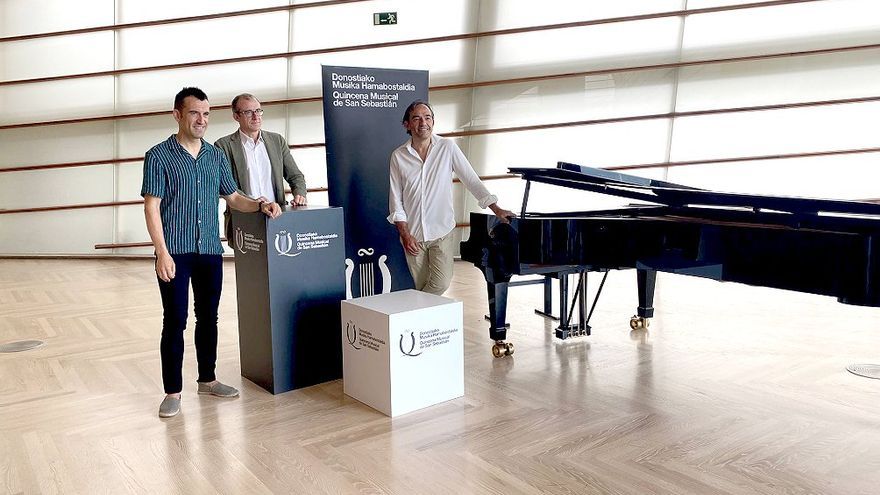 Aitor Biain, Patrick Aldaya y Josu Oki&ntilde;ena, este lunes en Donostia.