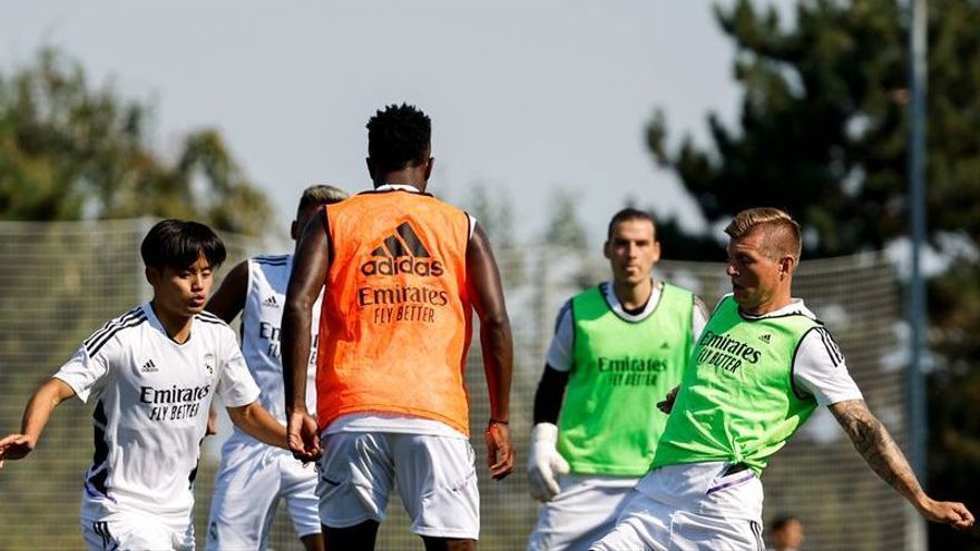 Take Kubo, esta pretemporada durante un entrenamiento con el Real Madrid.