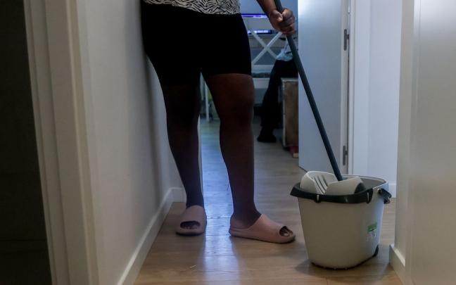 El trabajadoras del hogar podrán cobrar el paro desde octubre. El trabajadoras del hogar podrán cobrar el paro desde octubre.
