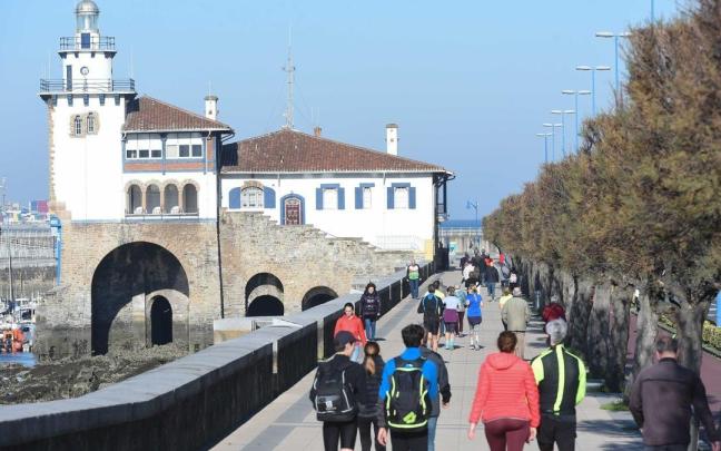 La temperatura primaveral y el sol acompañan a los vizcainos este sábado