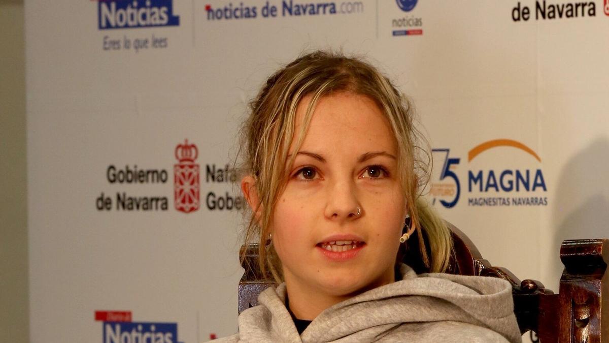 Teresa Etxarri, veterinaria y fundadora de la primera clínica sobre ruedas de Navarra