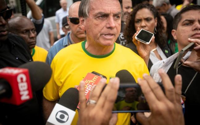 Jair Bolsonaro ha solicitado un visado turista para ampliar su estancia en EEUU. Jair Bolsonaro ha solicitado un visado turista para ampliar su estancia en EEUU.