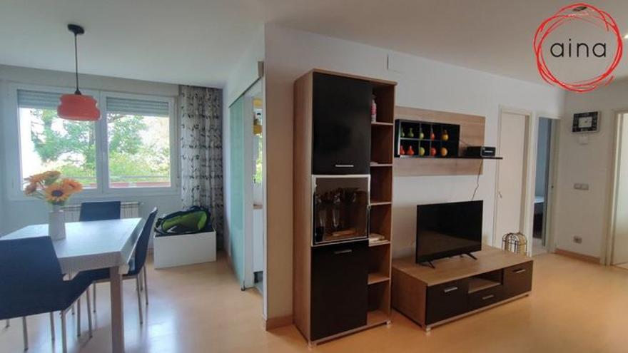 Piso reformado en venta en San Juan Donibane.