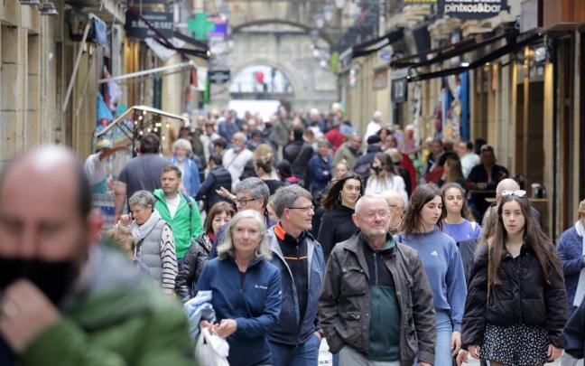 La Parte Vieja donostiarra, con numerosos turistas. La Parte Vieja donostiarra, con numerosos turistas.