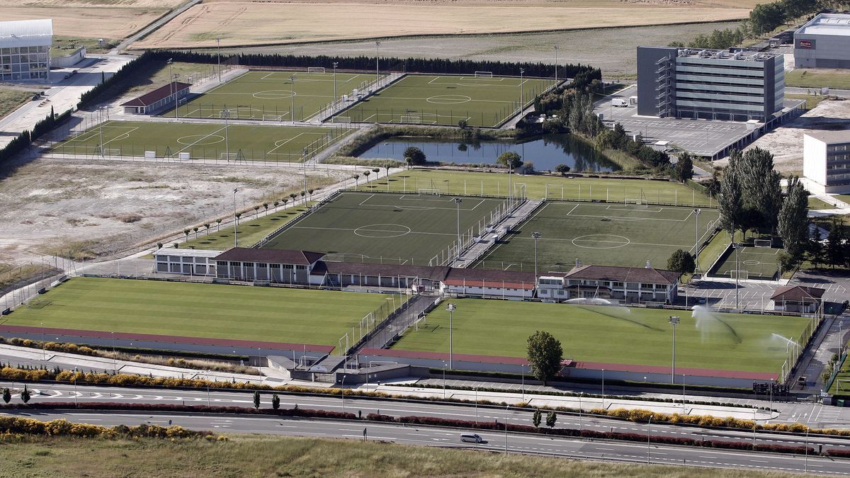 Vista aérea de las instalaciones deportivas de Osasuna en Tajonar.