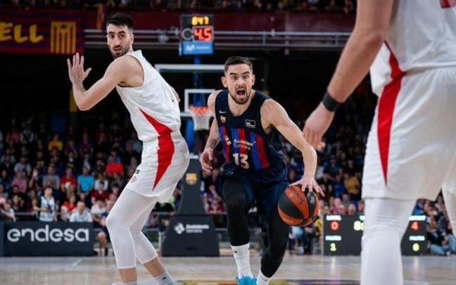 Satoransky entra a canasta, durante el duelo ante el Basquet Girona