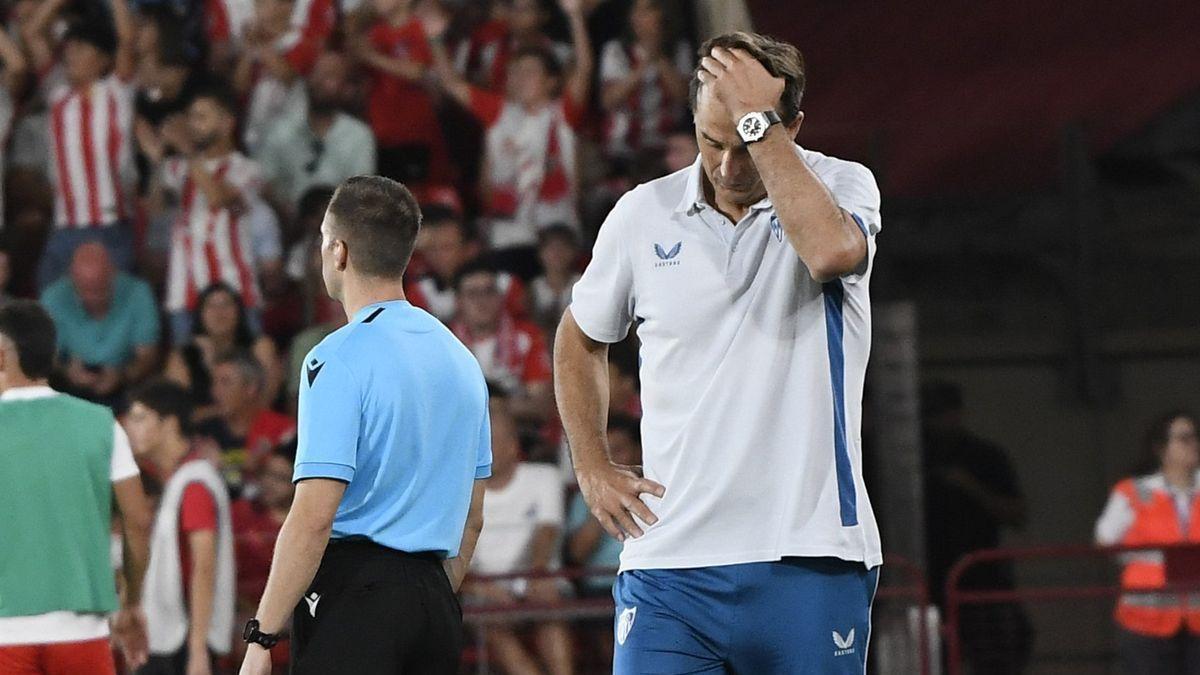 El entrenador del Sevilla, Julen Lopetegui, durante el partido.