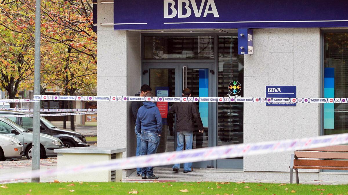 Oficina del BBVA que atracaron el 5 de noviembre de 2013 en Pamplona.