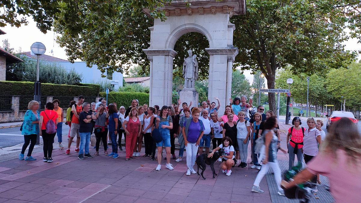 Primera salida de 'los 10.000 pasos' en Vitoria tras el parón del verano.