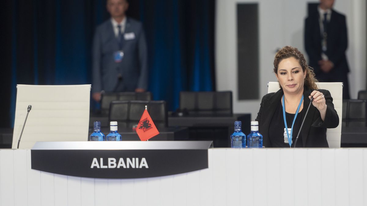 La ministra de Relaciones Exteriores de Albania, Olta Xhaçka.