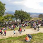 El Serantes volverá a recuperar su aspecto habitual cada Lunes de Pascua con la celebración de la fiesta de Cornites.