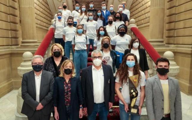 La Diputación de Gipuzkoa recibe al Super Amara Bera Bera.