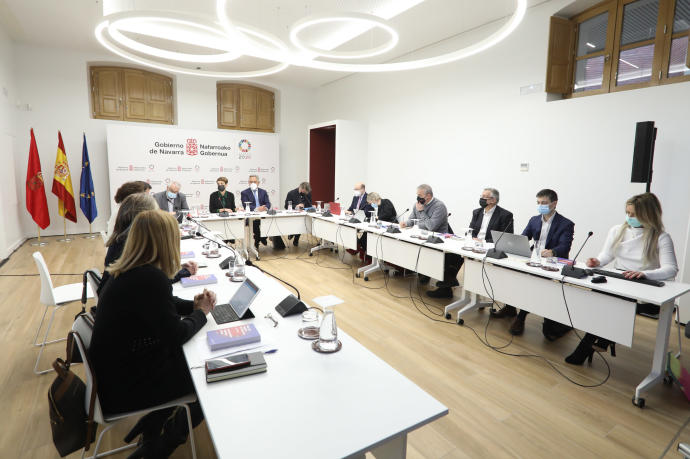 Chivite preside la reunión del Consejo de Diálogo Social celebrada en el Palacio de Navarra