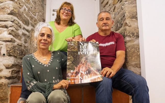 Presentaci&oacute;n de la obra 'Naturaren sekretua' en la librer&iacute;a Zuloa