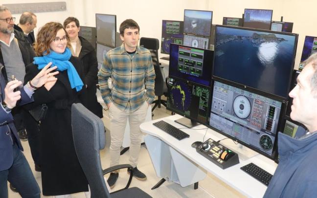 Los representantes institucionales visitaron la nueva escuela marítima de Ondarroa. Los representantes institucionales visitaron la nueva escuela marítima de Ondarroa.