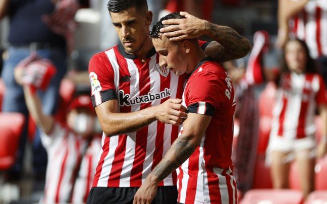 Berenguer (c), celebra su gol contra el Valencia Berenguer (c), celebra su gol contra el Valencia