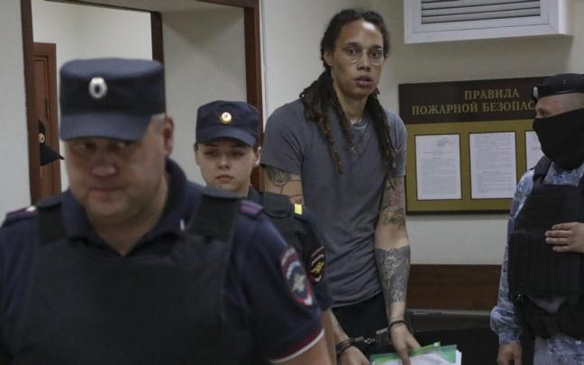 La justicia rusa ha declarado culpable a la deportista Brittney Griner.