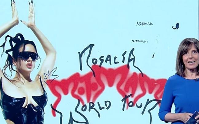 Ana Blanco sufre un divertido lapsus con la gira de Rosalía.