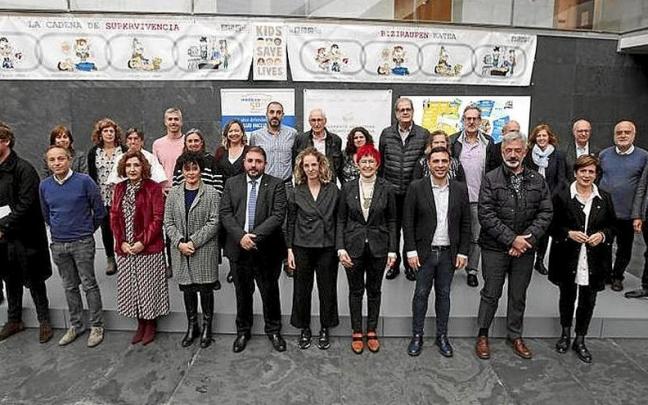 Participantes en la conmemoración del 50 aniversario. | FOTO: CEDIDA