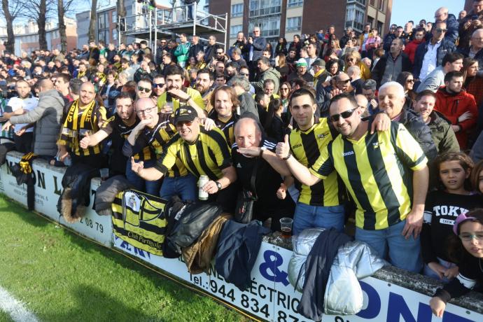 El Portugalete y su afición darán hoy su merecido homenaje a los quince socios y socias de mayor antigüedad y más edad.