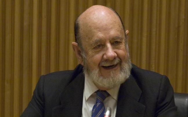 Jos&eacute; Mar&iacute;a Gil-Robles.