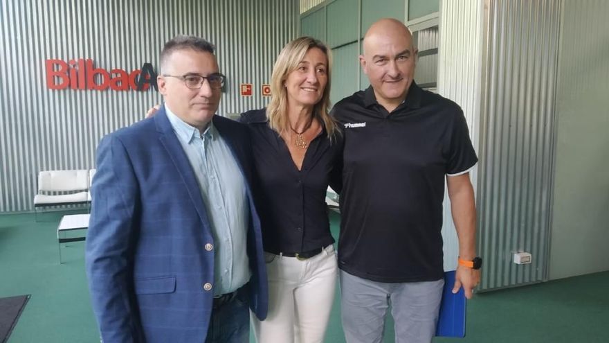 Ponsarnau, en su presentación como entrenador del Surne Bilbao Basket.