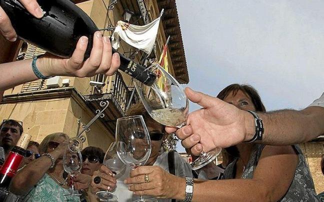 Imagen de archivo de la Fiesta de la Vendimia de Olite.