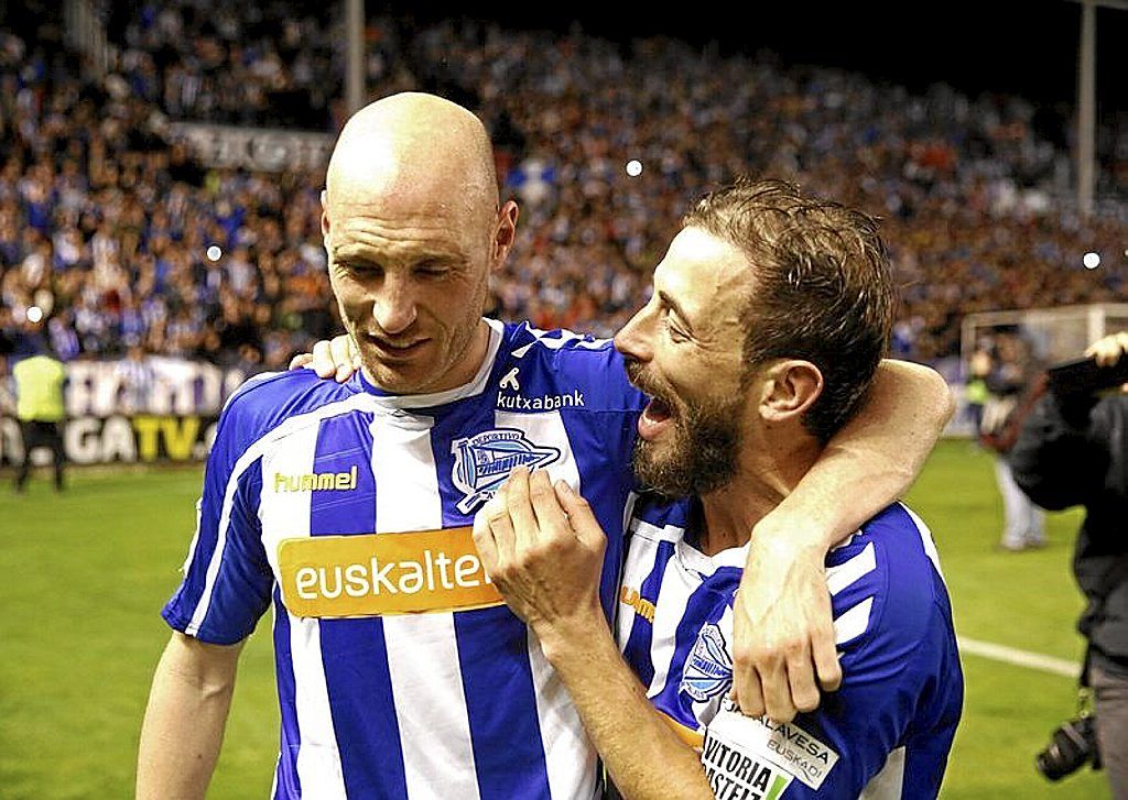 Gaizka Toquero, emocionado, tras lograr el ascenso. | FOTO: EFE