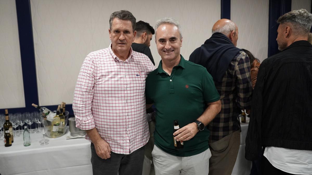 Asier junto a Juan Elejalde.