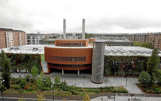 El Palacio Europa tiene en su parte superior una terraza habilitada para hostelería.