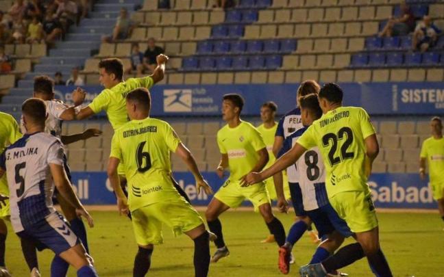 El Amorebieta no pudo pasar del empate ante el Sabadell