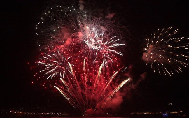Concurso de fuegos artificiales de 2019: Valecea Concurso de fuegos artificiales de 2019: Valecea