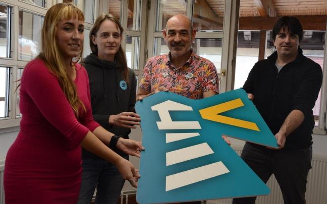 Gure Esku abre un debate ciudadano basado en 'Itsasargia' para repensar sus l&iacute;neas de trabajo.