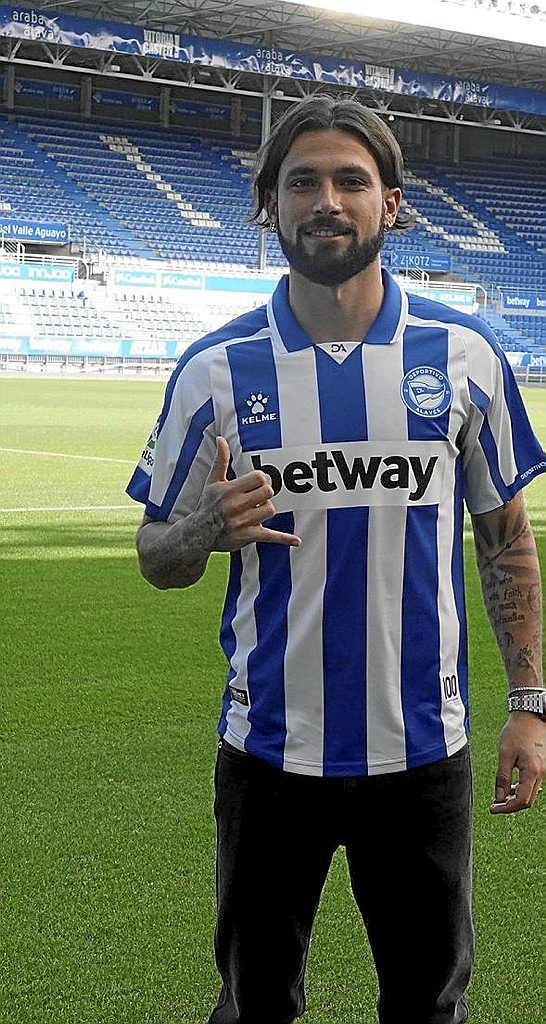 Peleteiro llegó un día antes del cierre de mercado. | FOTO: A.L.