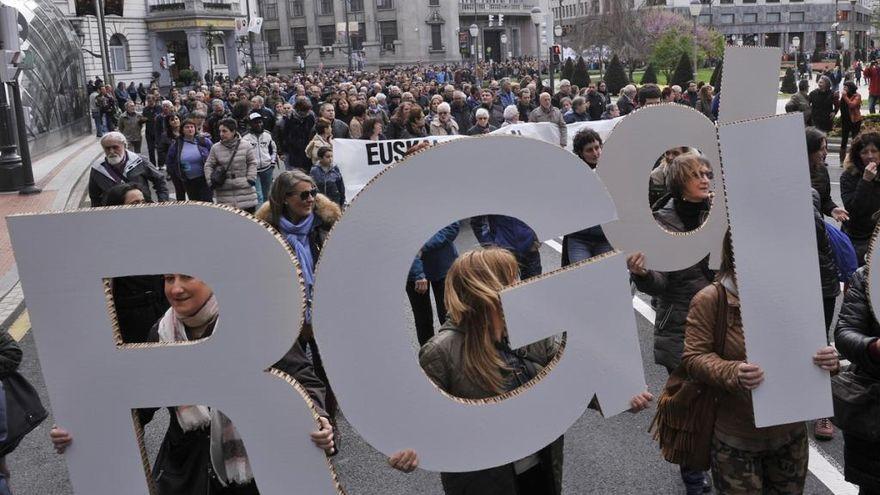 Manifestación por la Renta de Garantía de Ingresos.