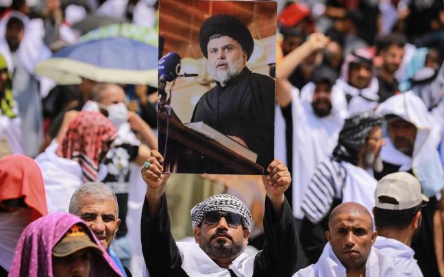 Seguidores del líder Muqtada al Sadr, en Baghdad. Seguidores del líder Muqtada al Sadr, en Baghdad.
