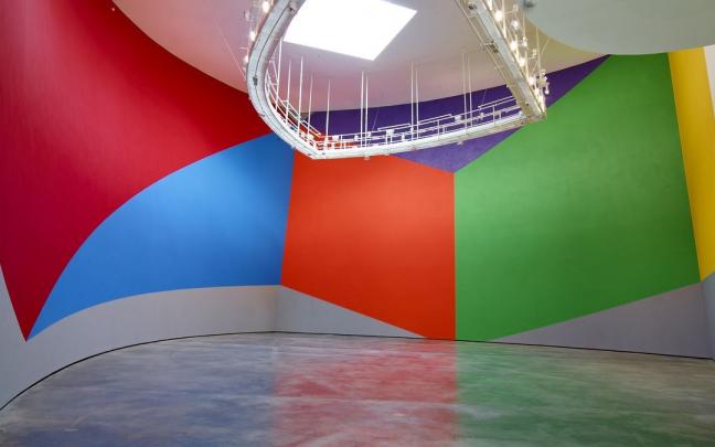 Obra de Sol Lewitt, perteneciente a la colección del Guggenheim Bilbao. Obra de Sol Lewitt, perteneciente a la colección del Guggenheim Bilbao.
