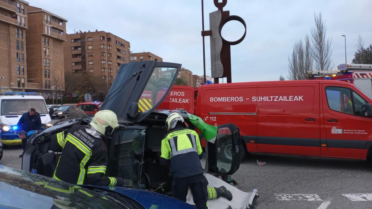 Labores de rescate de la conductora