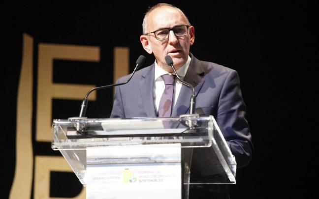 Ramiro González, diputado general de Álava