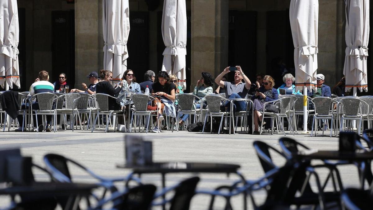 Una terraza en la Parte Vieja de Donostia