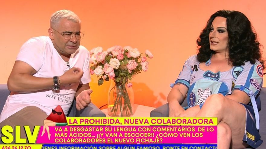 La Prohibida, hablando con Jorge Javier Vázquez en su debut en 'Sálvame'.