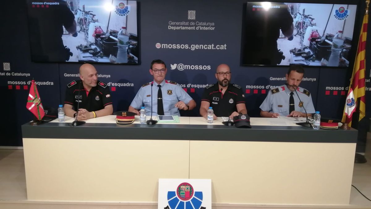 Rueda de prensa para explicar la operación policial