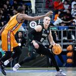 Ludde Hakanson, en el duelo ante el Bahcesehir.