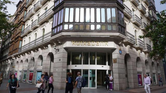 Vista del edificio de Kutxabank en Bilbao