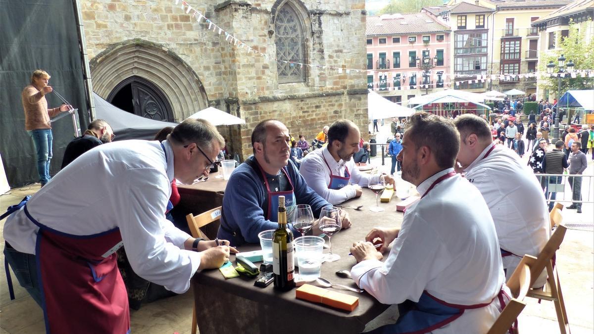 El menú festivo más completo que se saborea en putxera en Balmaseda