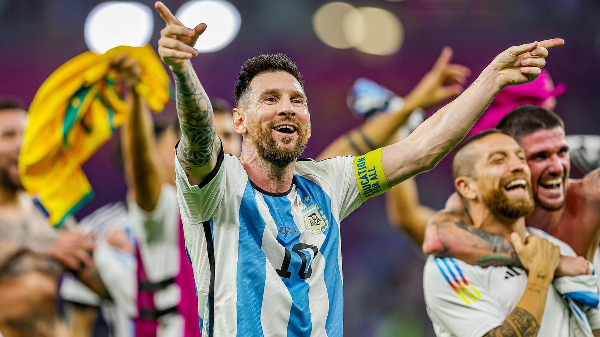 Leo Messi celebra la victoria de Argentina frente a México.