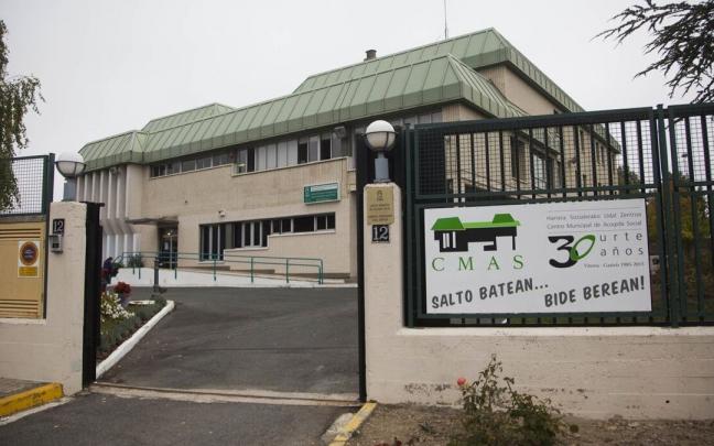 Acceso al Centro municipal de Acogida Social (CMAS)