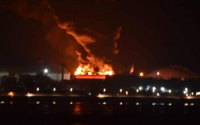 Al menos 49 heridos en Cuba por la explosión de un tanque de combustible Al menos 49 heridos en Cuba por la explosión de un tanque de combustible