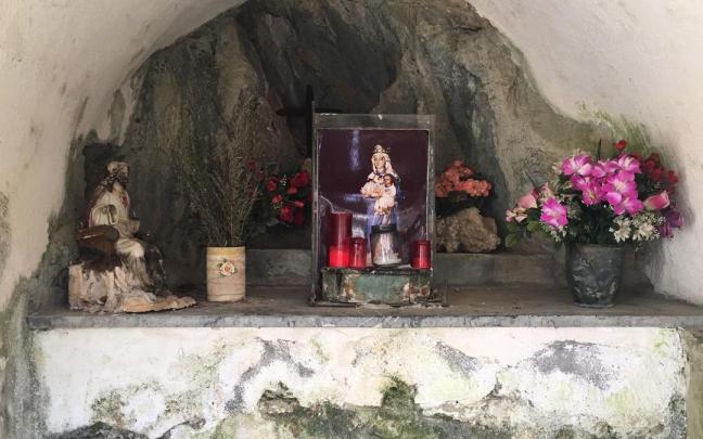 La virgen de las Nieves de Gorbeia. La virgen de las Nieves de Gorbeia.